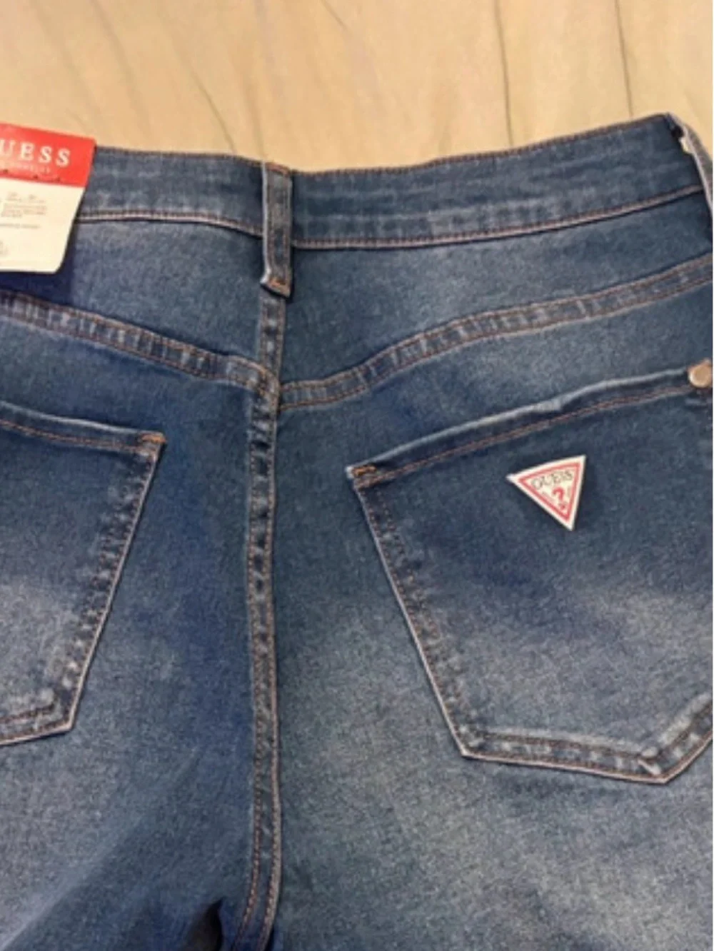 NWT-26 GUESS classic preppy Blue Denim golf resort  Shorts